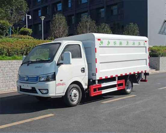 東風(fēng)CL5040XTYBEV純電動(dòng)密閉式桶裝垃圾車(chē)